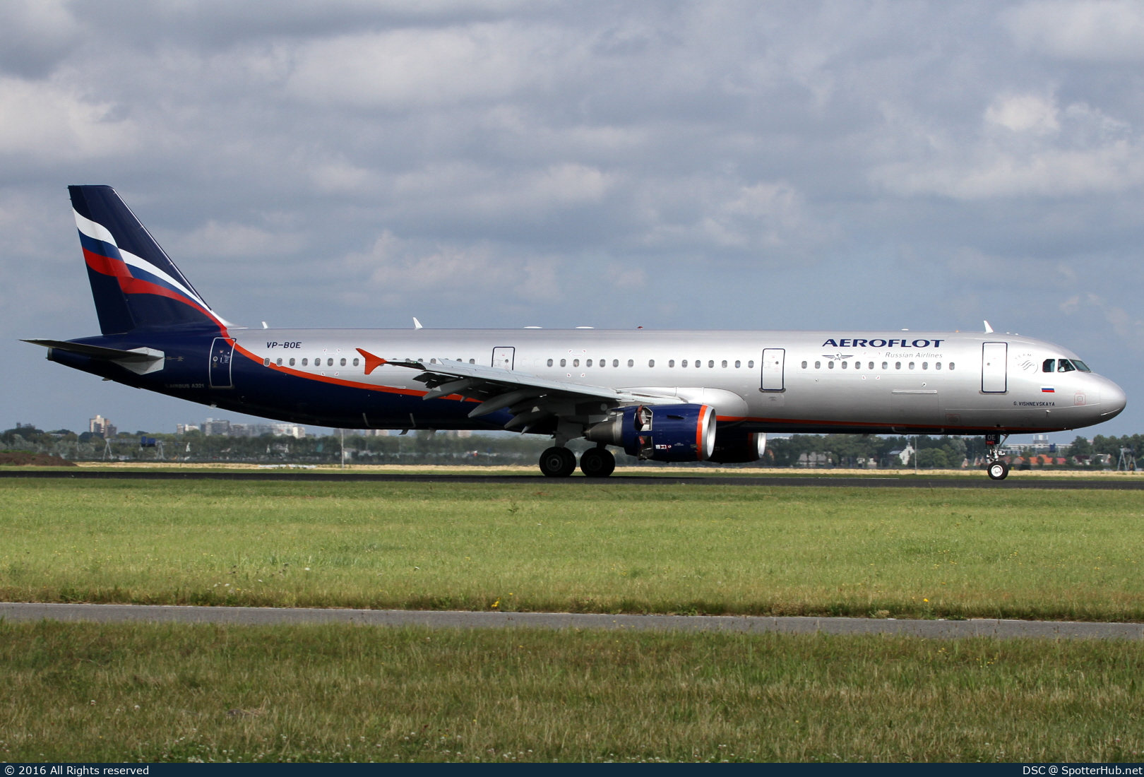 Photo of VP-BOE - Airbus A321-211 operated by Aeroflot