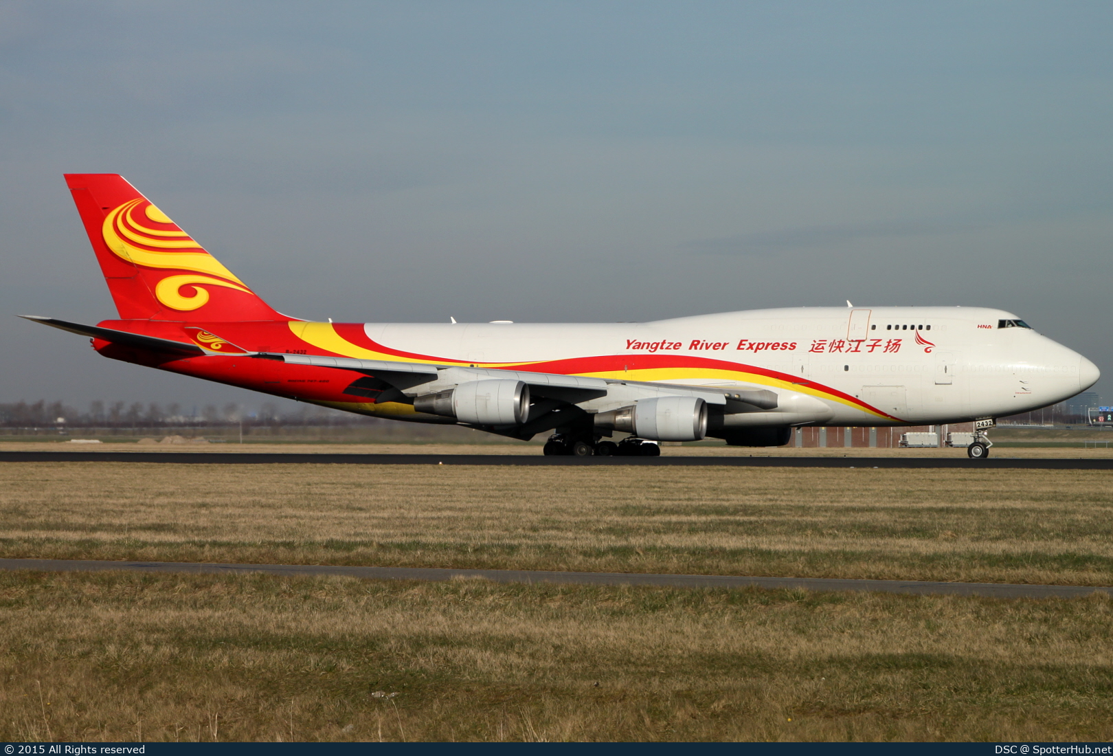 Photo of B-2432 - Boeing 747-481(BDSF) operated by Yangtze River Express