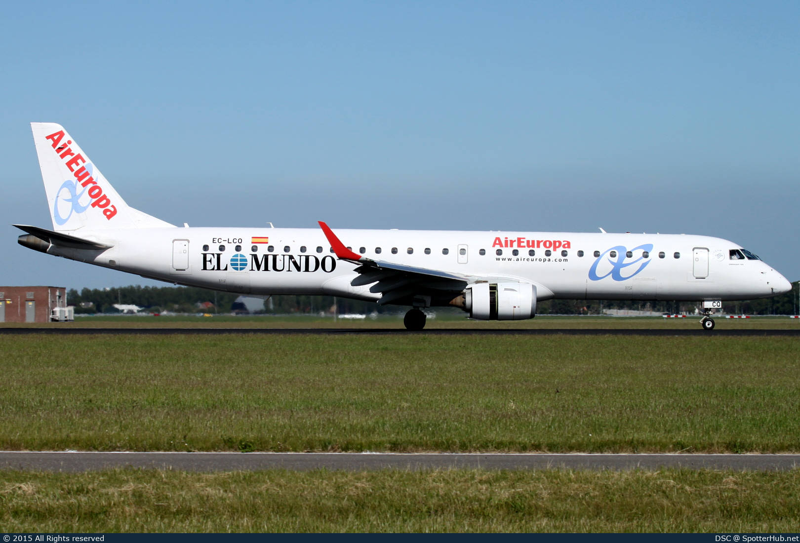 Photo of EC-LCQ - Embraer ERJ-195LR operated by Air Europa