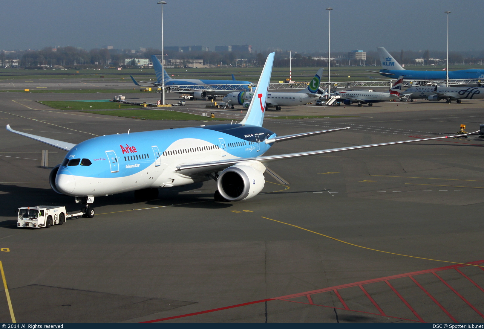 Photo of PH-TFK - Boeing 787-8 Dreamliner operated by Arke