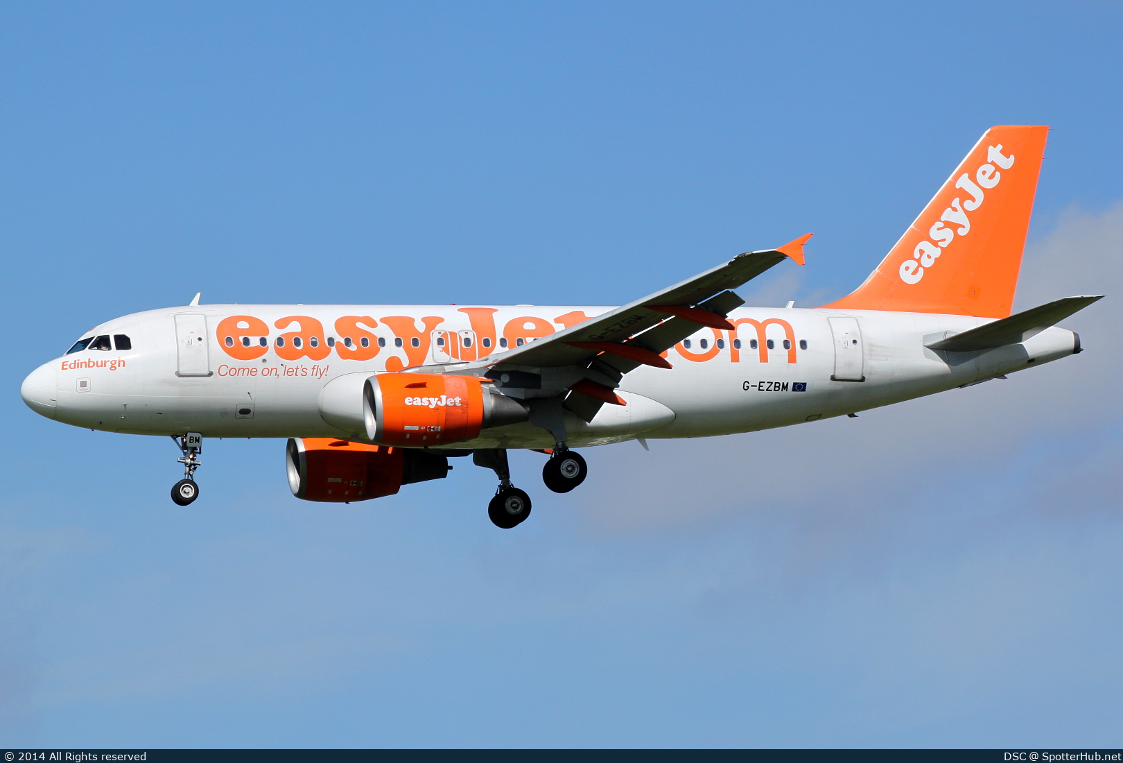 Photo of G-EZBM - Airbus A319-111 operated by easyJet