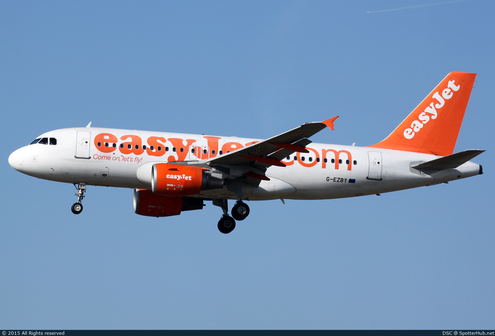 Photo of G-EZBY - Airbus A319-111 operated by easyJet