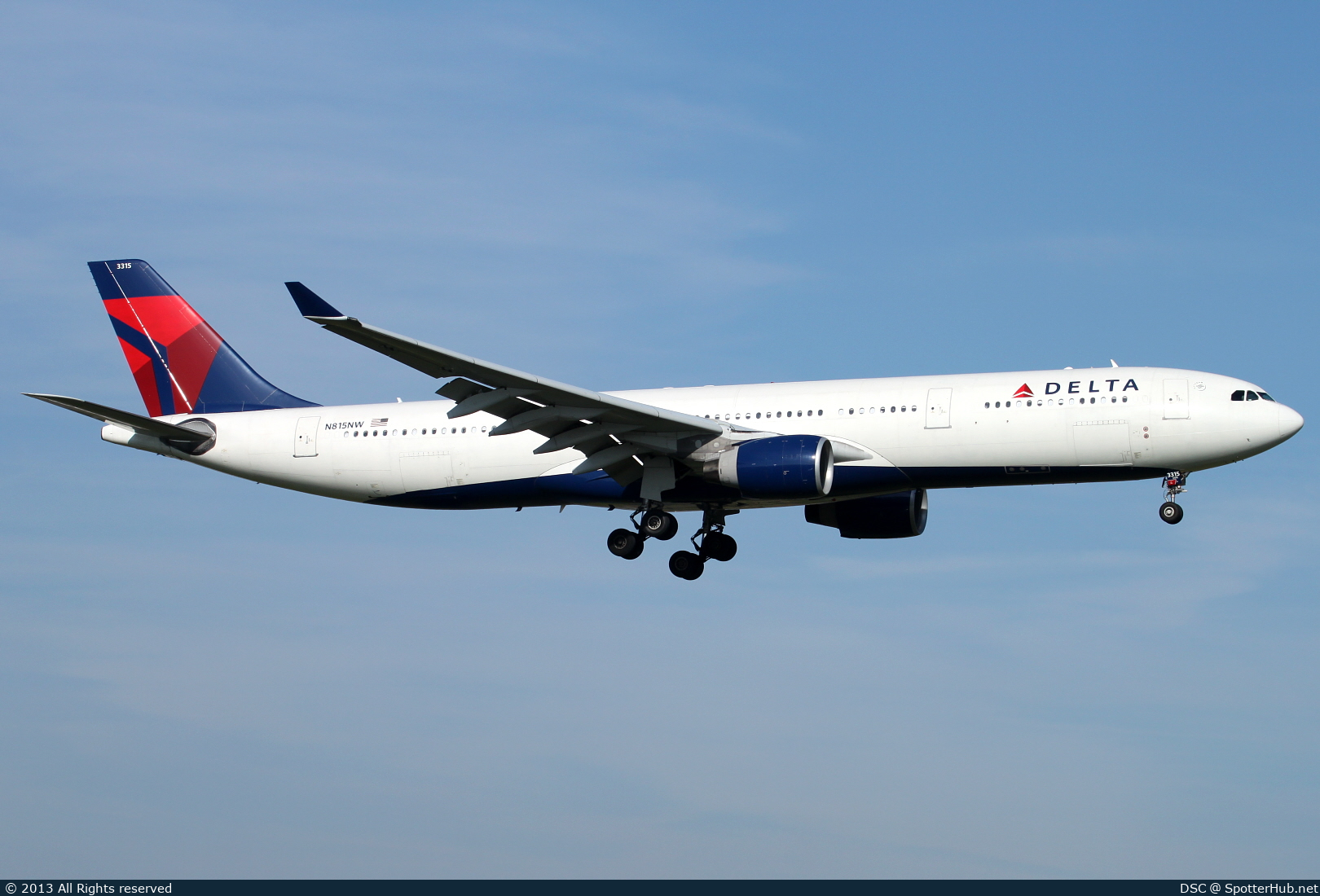 Photo of N815NW - Airbus A330-323 operated by Delta Air Lines