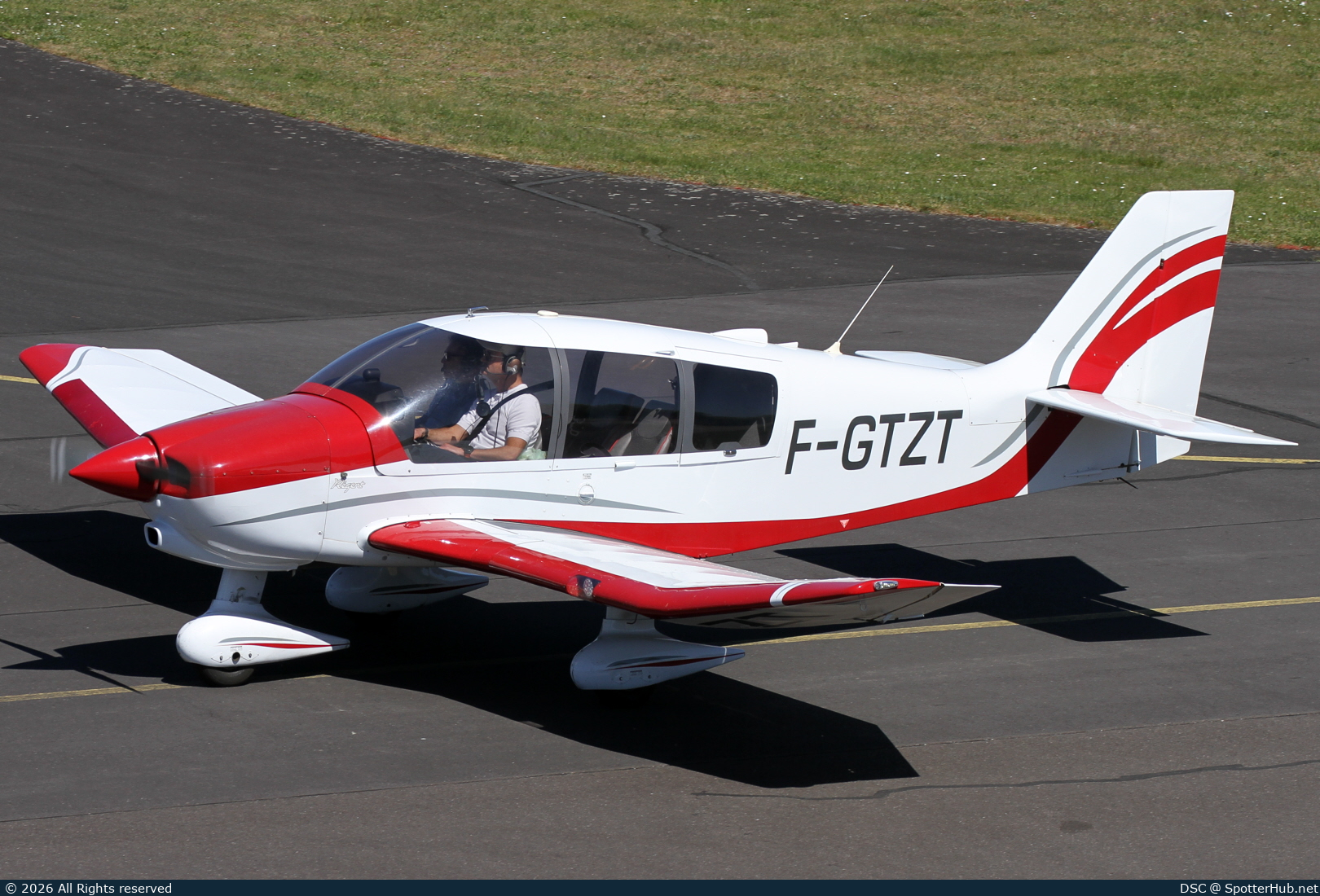 Photo of F-GTZT - Robin DR400/180 Régent operated by Club Aéronautique d'Annemasse