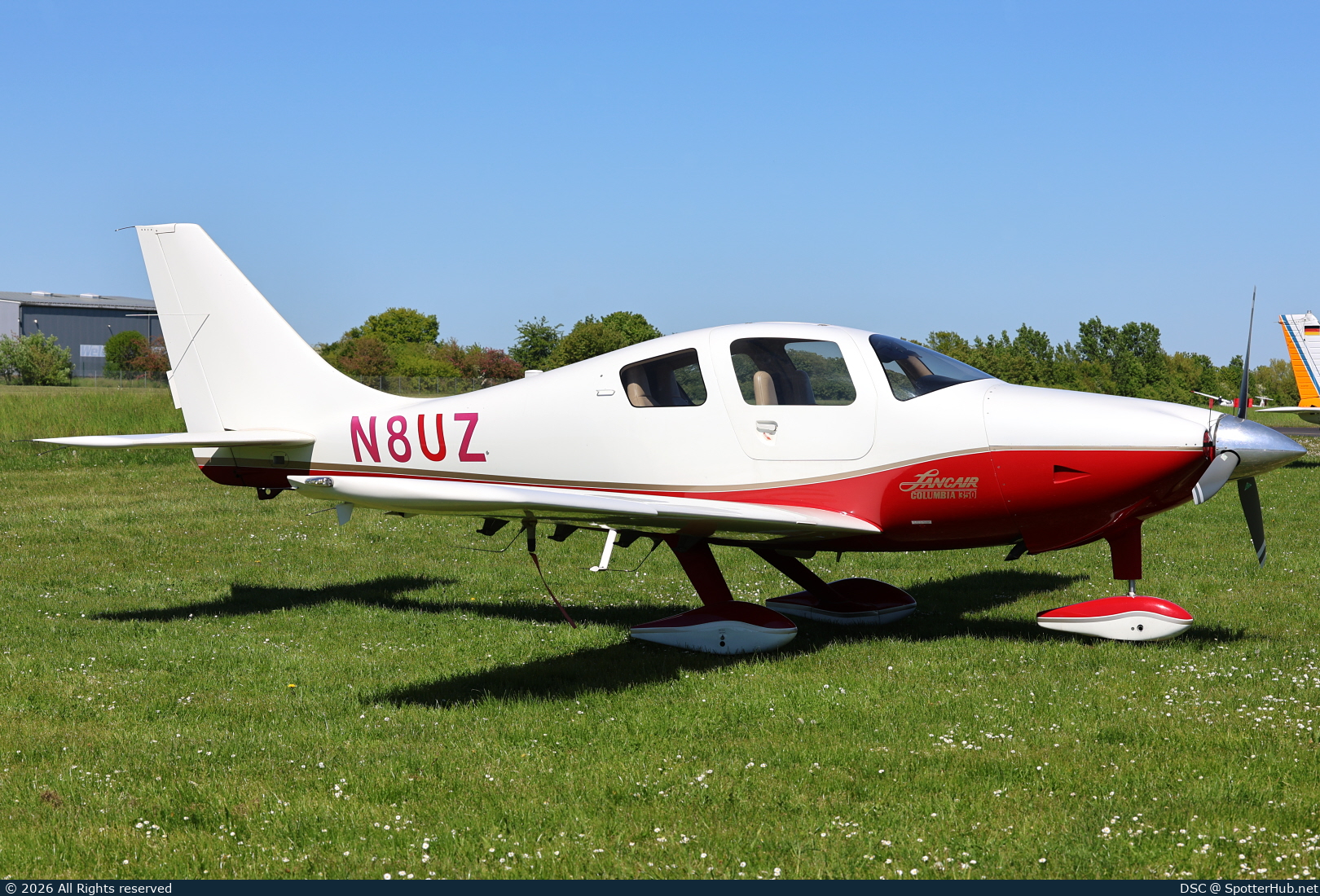 Photo of N8UZ - Lancair Columbia 350 operated by Private