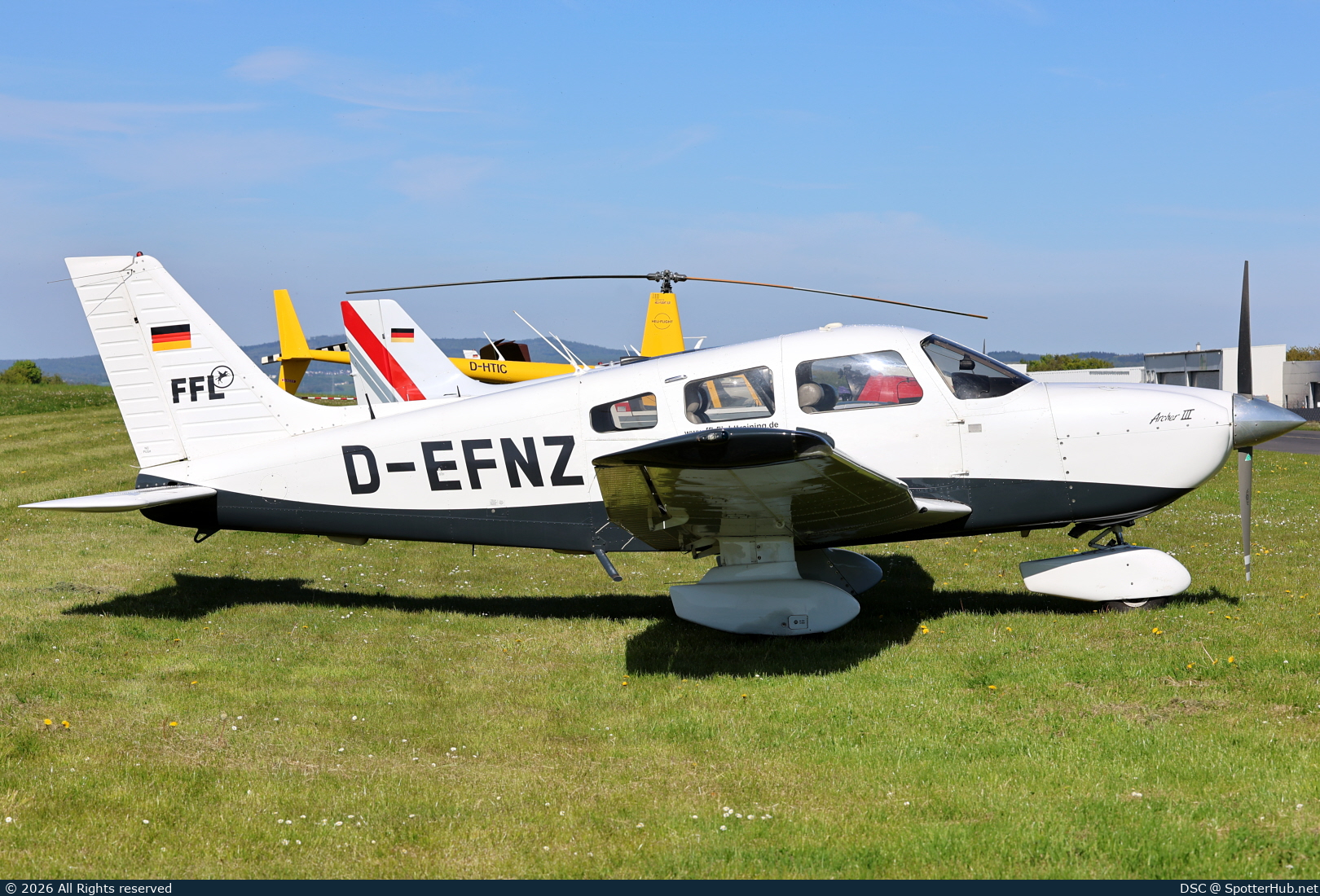 Photo of D-EFNZ - Piper PA-28-181 Archer III operated by FFL Flugschule