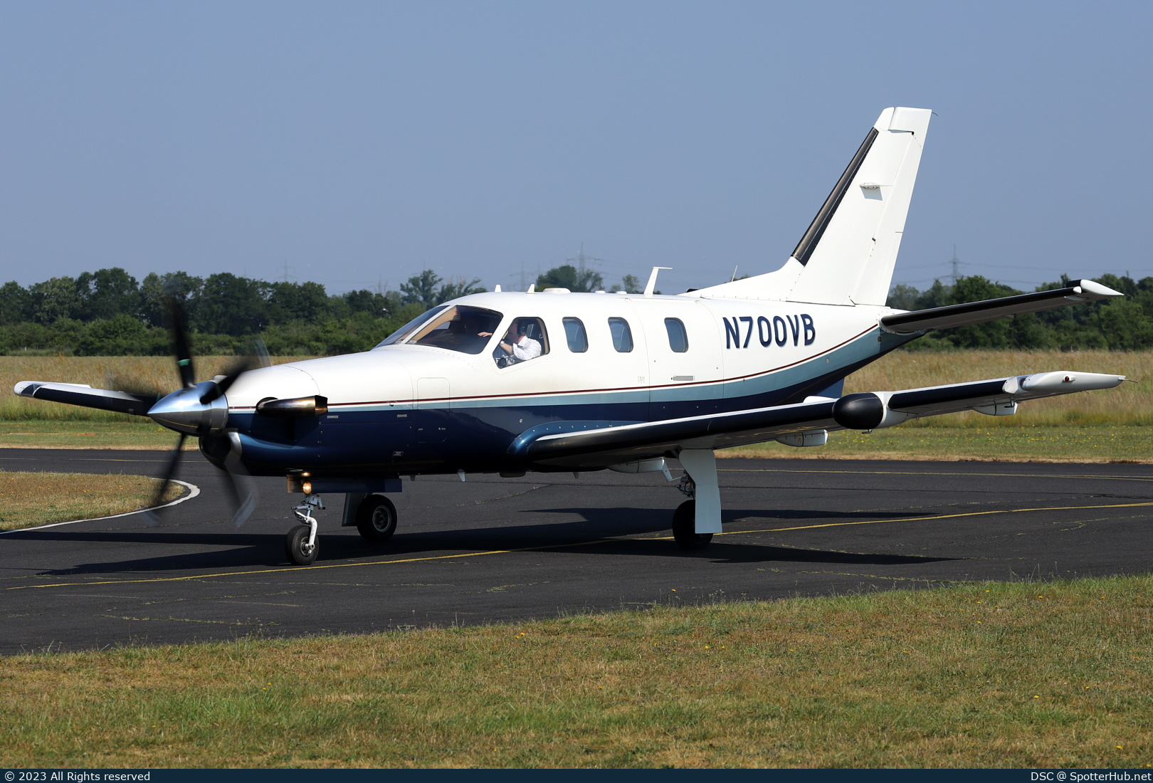 Photo of N700VB - SOCATA TBM 700 operated by Private