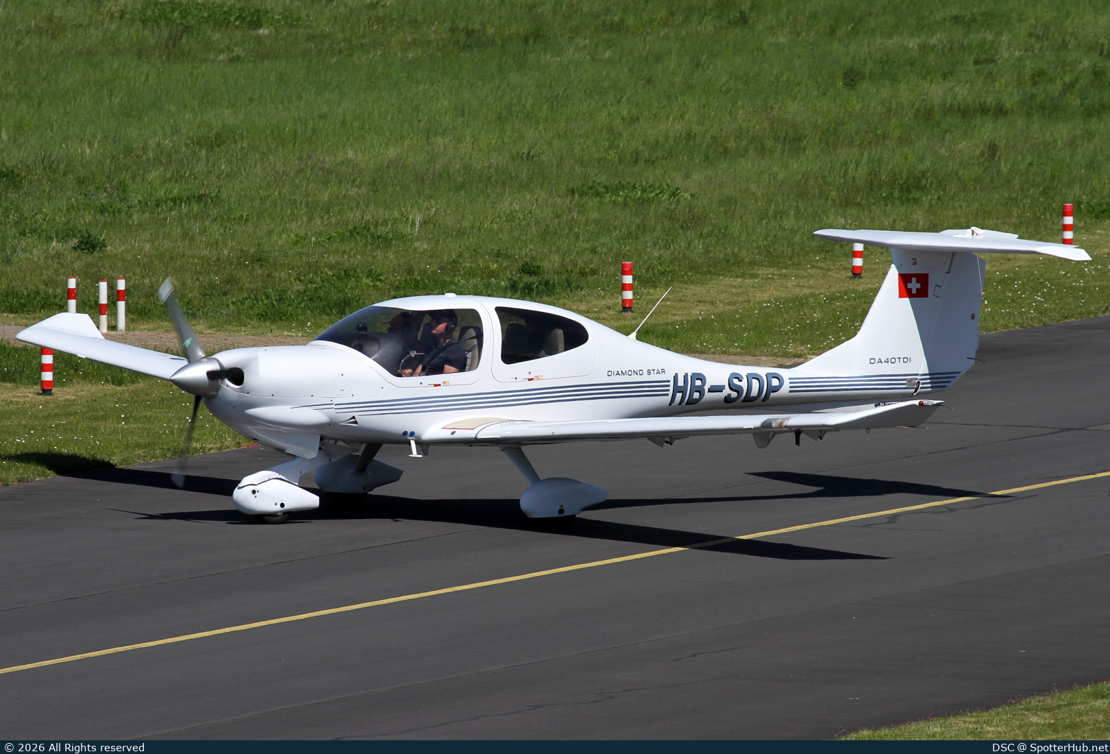 Photo of HB-SDP - Diamond DA40 Diamond Star TDI operated by Private