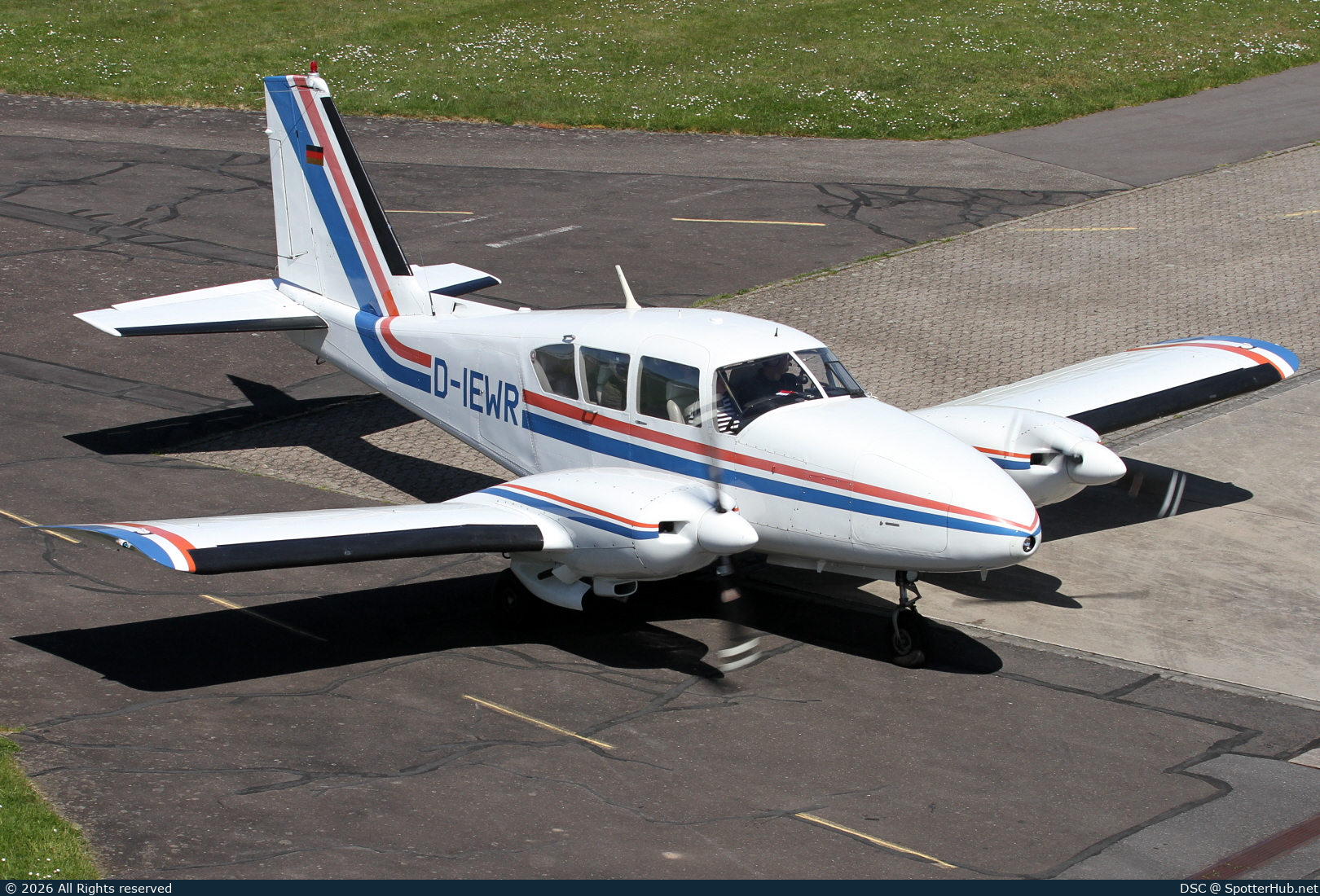 Photo of D-IEWR - Piper PA-23-250 Aztec D operated by Keep Me Flying