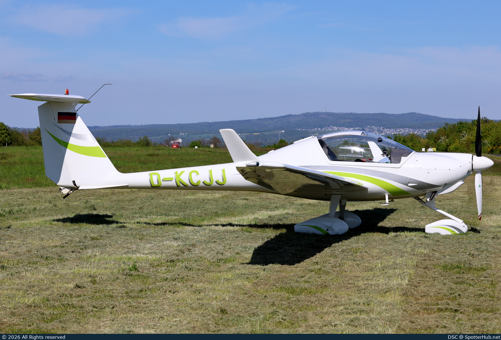 Photo of D-KCJJ - Diamond HK36TC-100 Super Dimona operated by Luftsportverein Osthofen