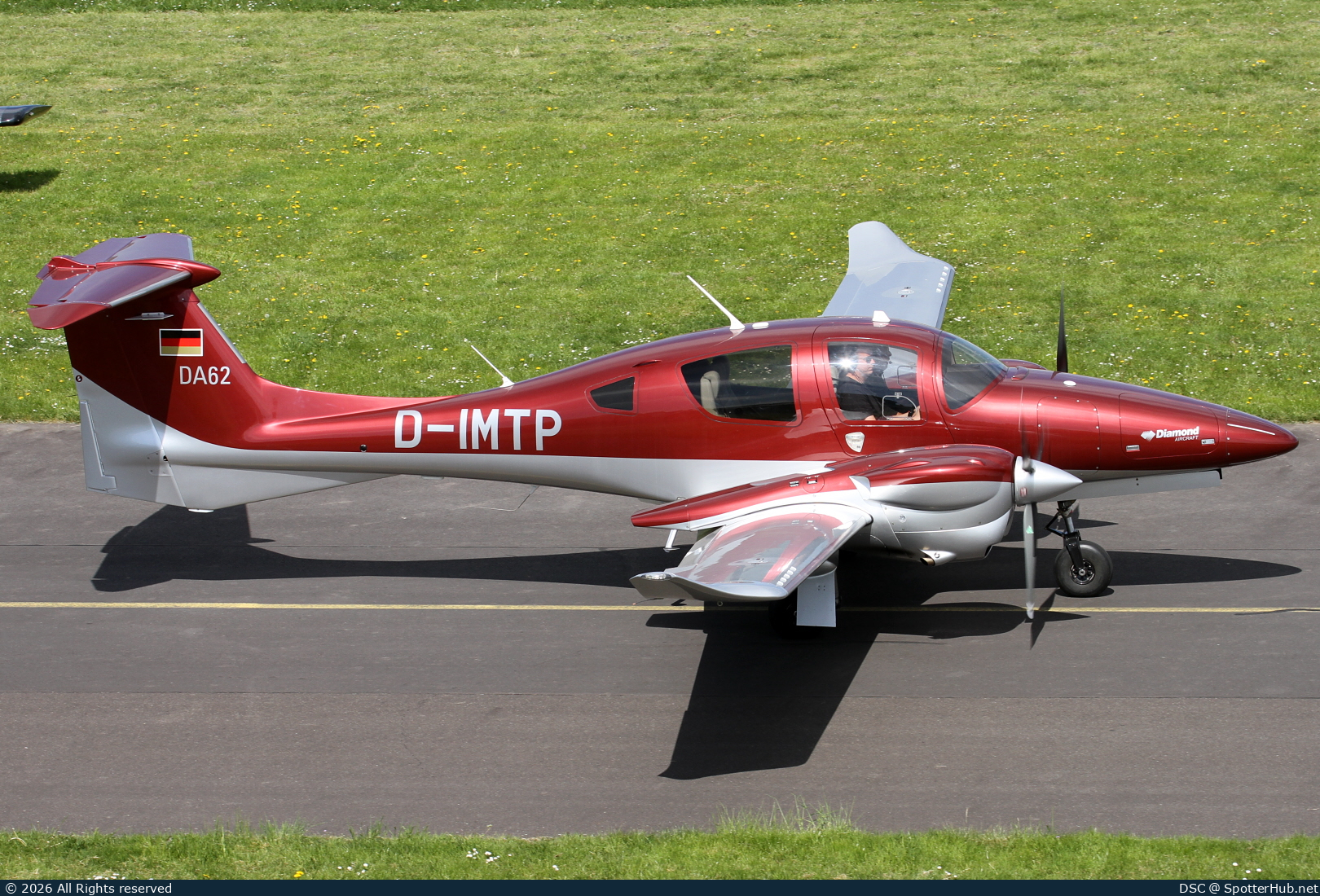 Photo of D-IMTP - Diamond DA62 operated by Private