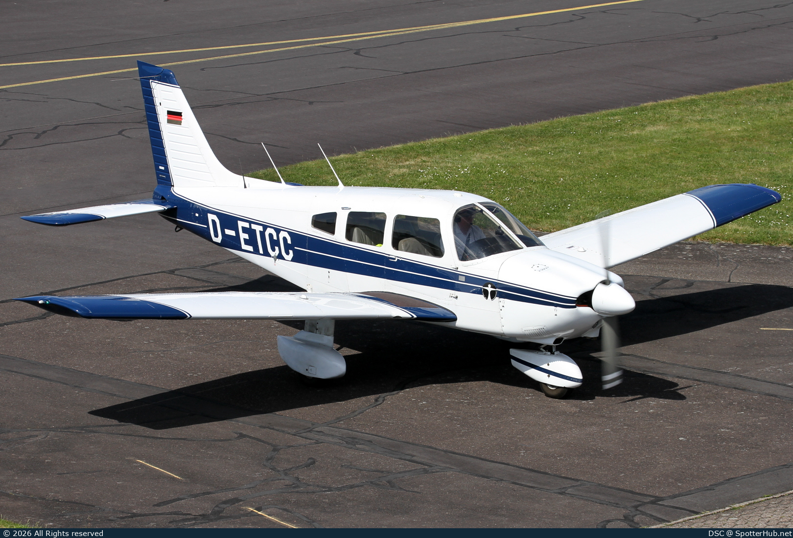 Photo of D-ETCC - Piper PA-28-181 Archer II operated by Private