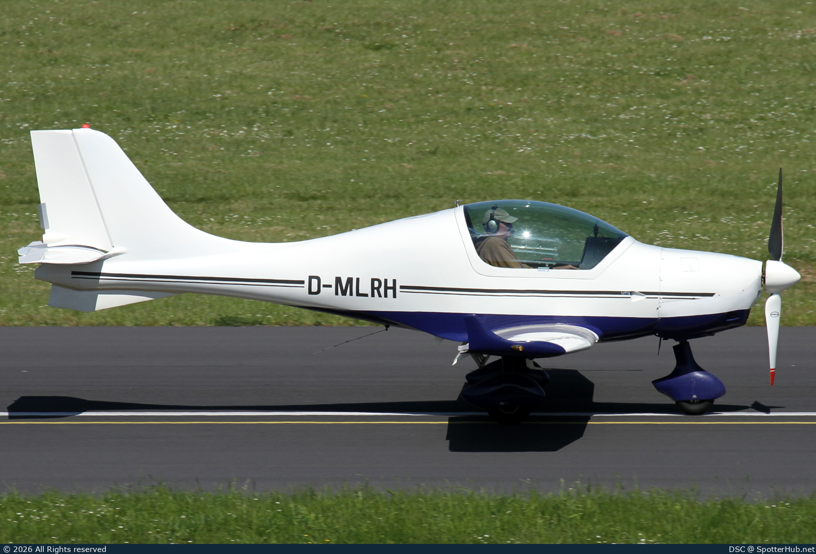 Photo of D-MLRH - Fläming AIR FA 01 Smaragd operated by Private