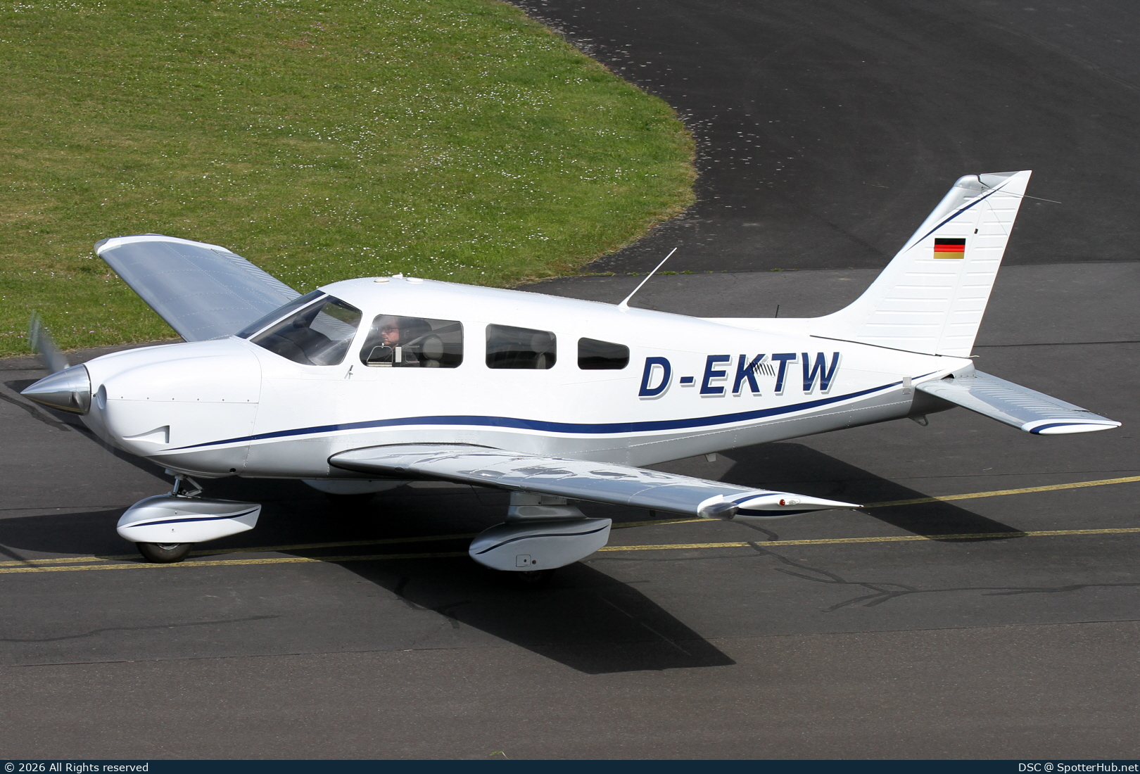 Photo of D-EKTW - Piper PA-28-181 Archer III operated by Luftsportverein Rietberg