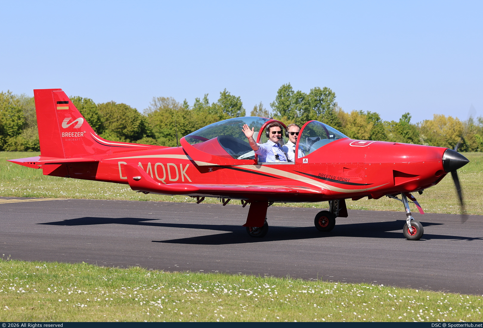 Photo of D-MQDK - Breezer Sport 915 iS operated by Klees.Aero
