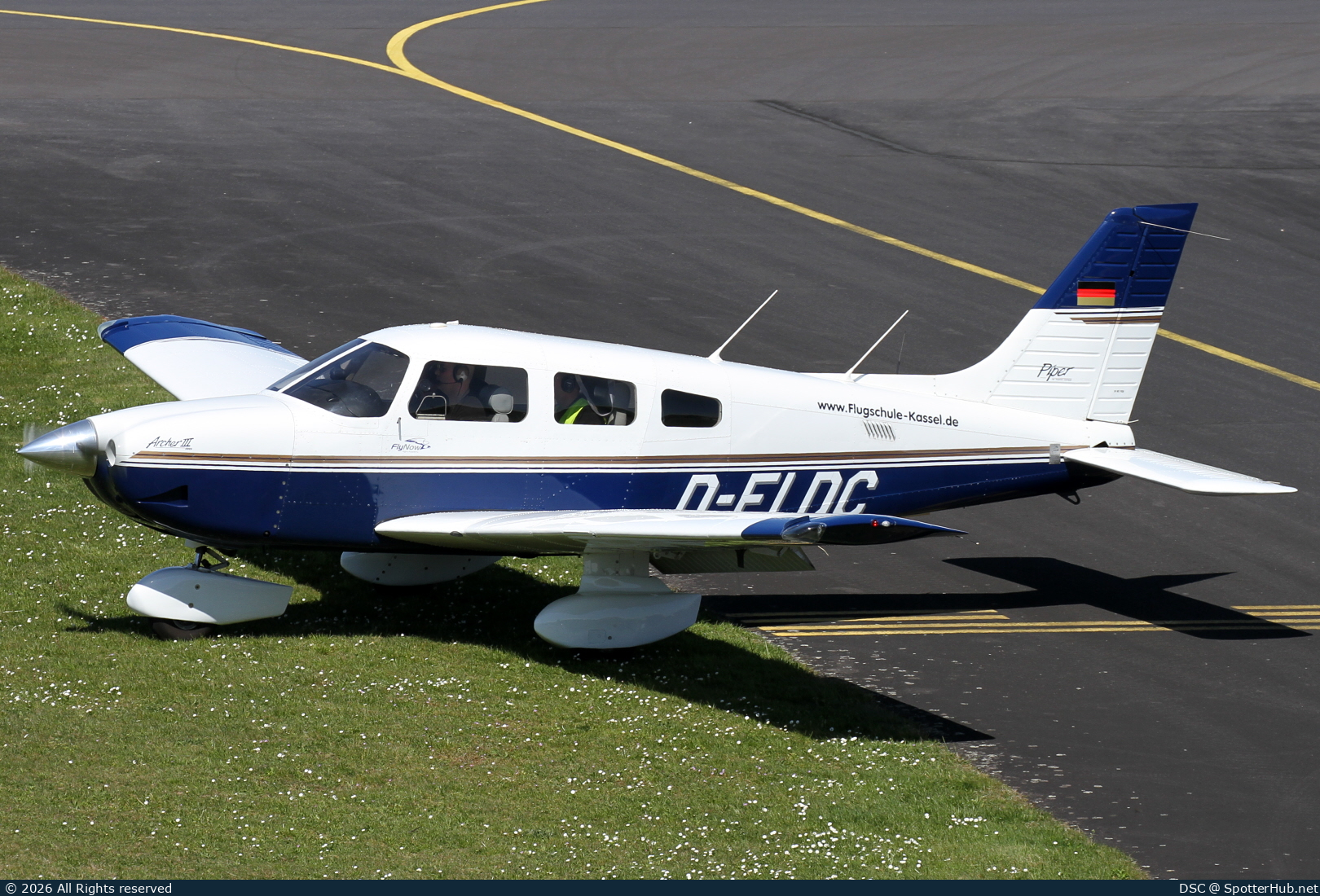 Photo of D-ELDC - Piper PA-28-181 Archer III operated by FlyNow Flugschule Kassel