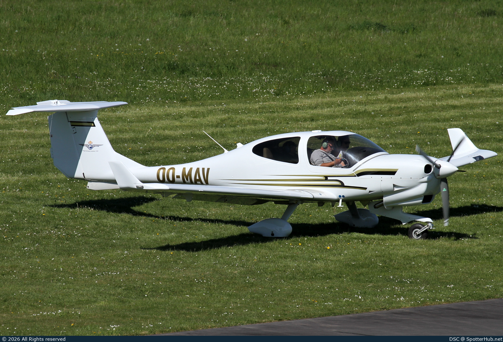 Photo of OO-MAV - Diamond DA40 NG Diamond Star operated by Royal Antwerp Aviation Club