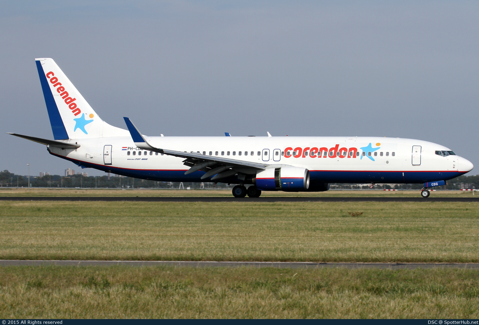 Photo of PH-CDG - Boeing 737-86J operated by Corendon Dutch Airlines