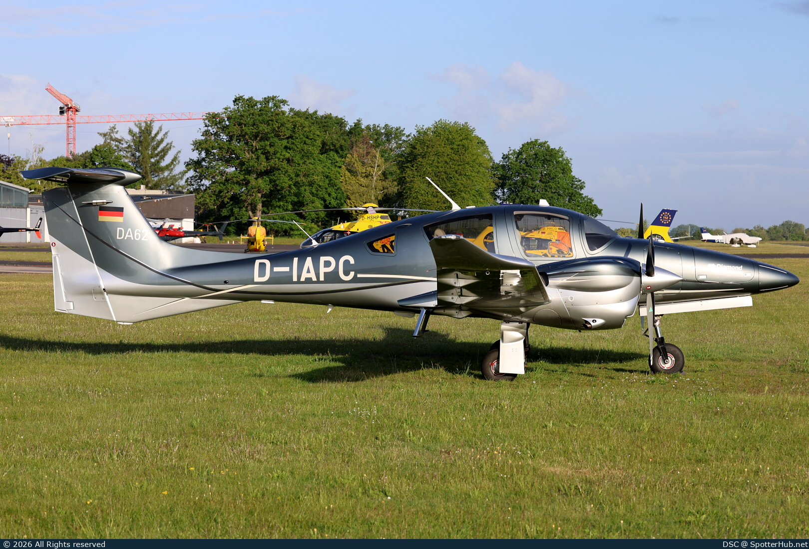 Photo of D-IAPC - Diamond DA62 operated by Private