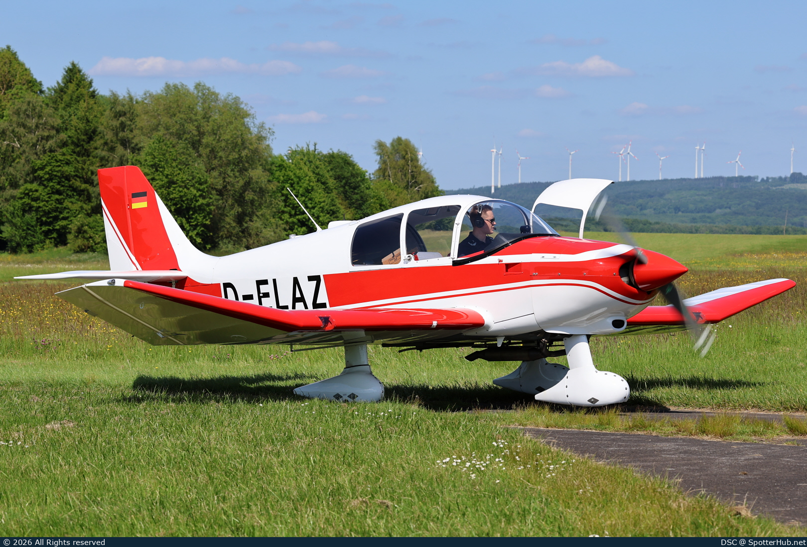 Photo of D-ELAZ - Robin DR300/180R Remorqueur operated by Flugsportverein "Glück Auf" Ailertchen