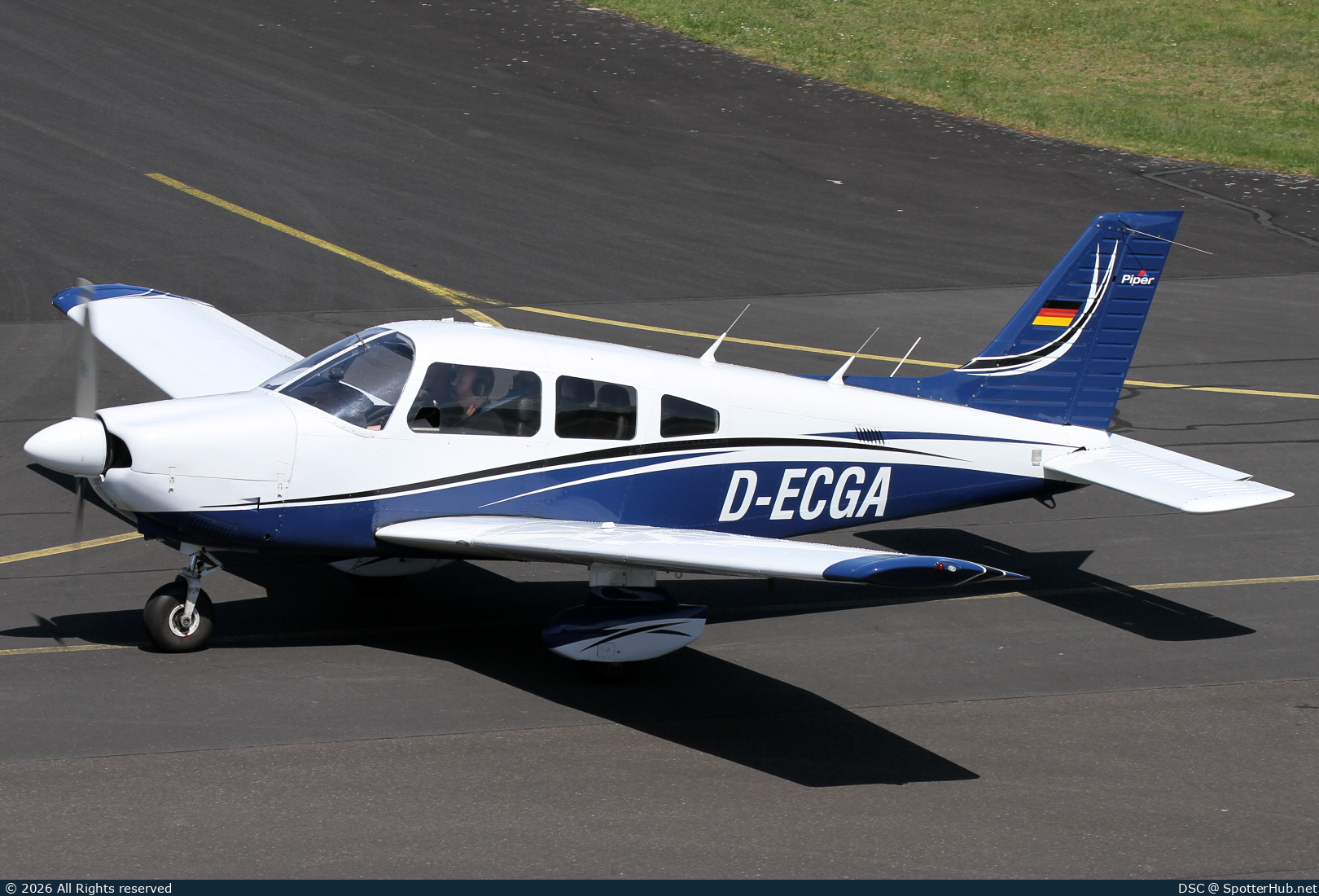 Photo of D-ECGA - Piper PA-28-181 Archer II operated by Westflug Flight Training