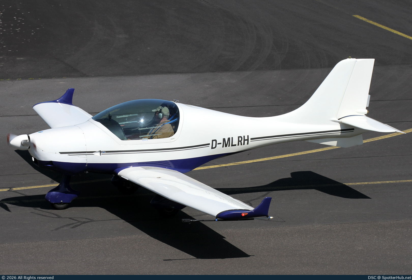 Photo of D-MLRH - Fläming AIR FA 01 Smaragd operated by Private