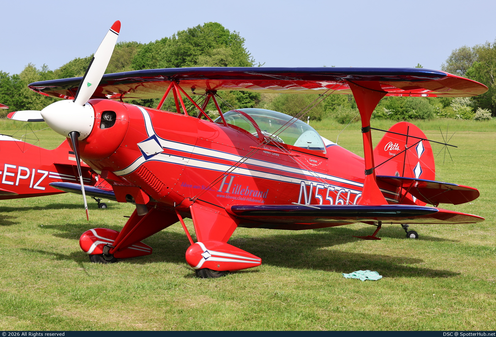 Photo of N556LG - Pitts S-2B Special operated by AcroTeam-Meschede