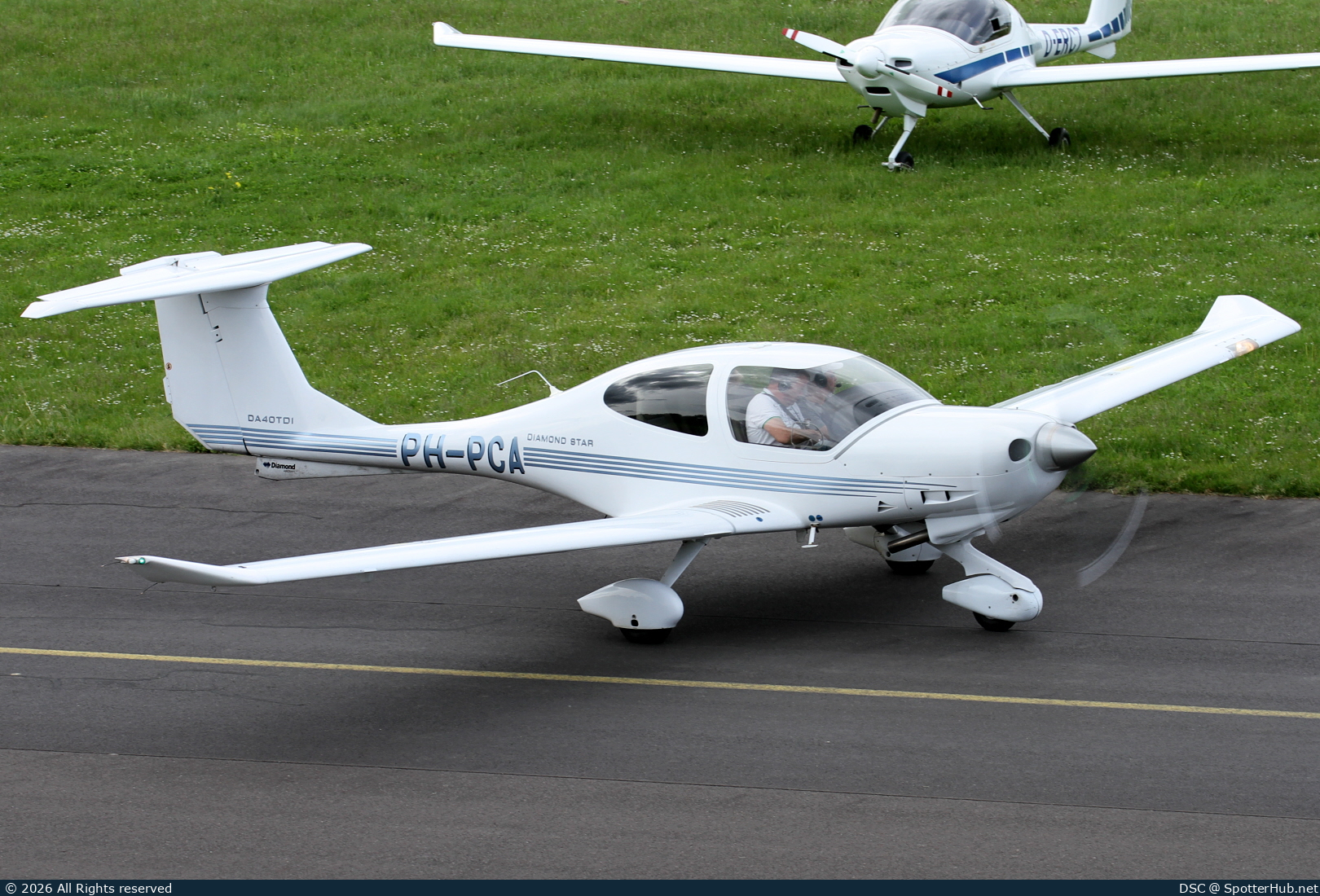 Photo of PH-PCA - Diamond DA40 Diamond Star TDI operated by Private