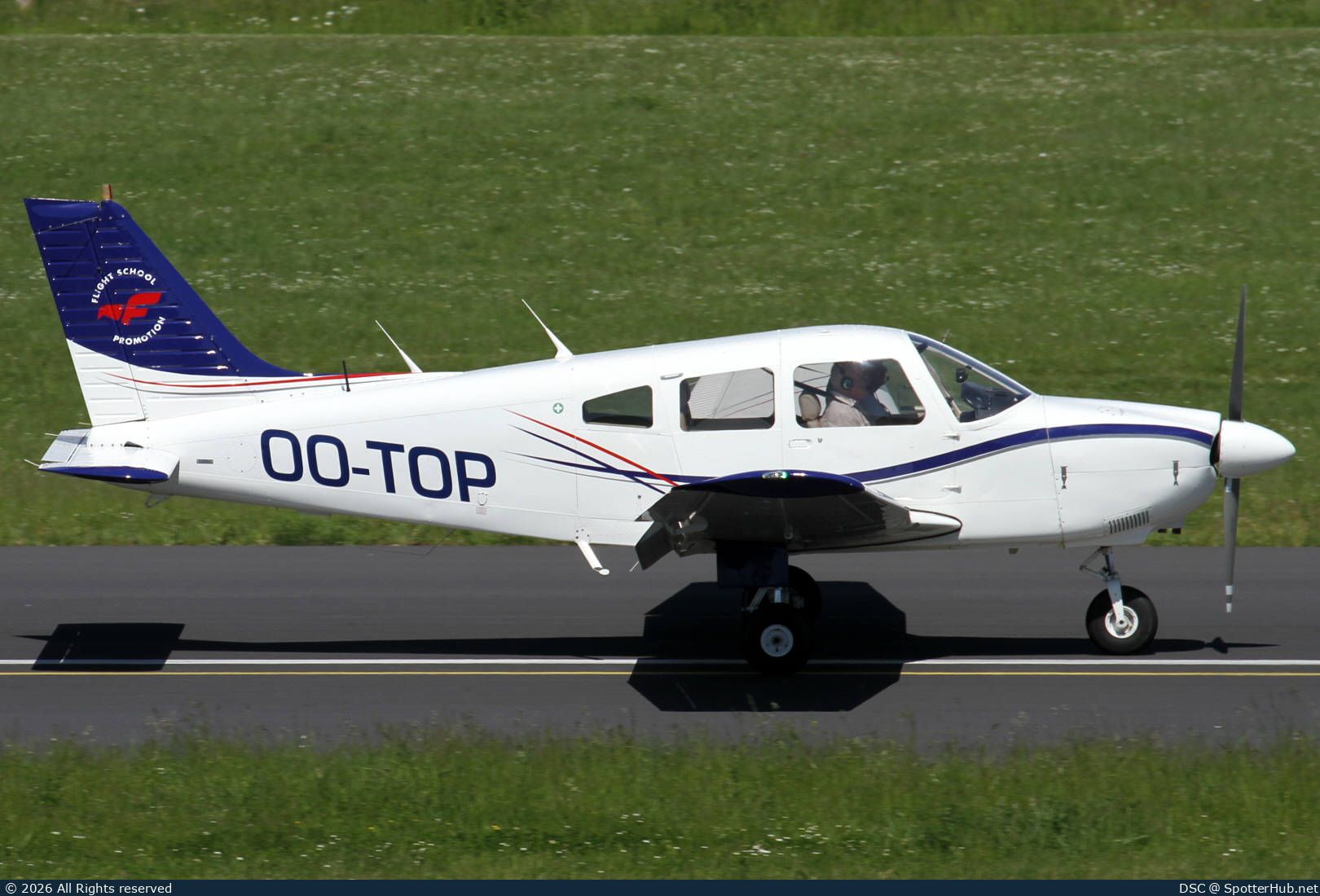 Photo of OO-TOP - Piper PA-28-181 Archer II operated by Flight School Promotion