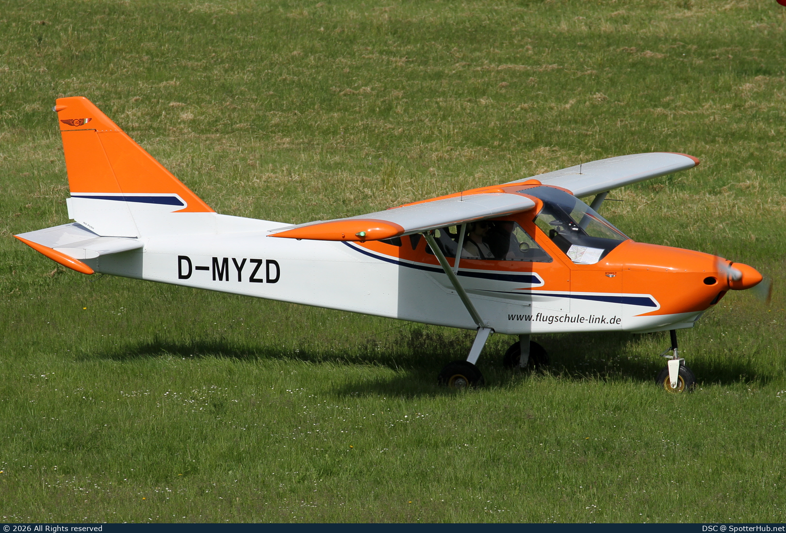 Photo of D-MYZD - Nando Groppo G70 operated by Flugschule Link