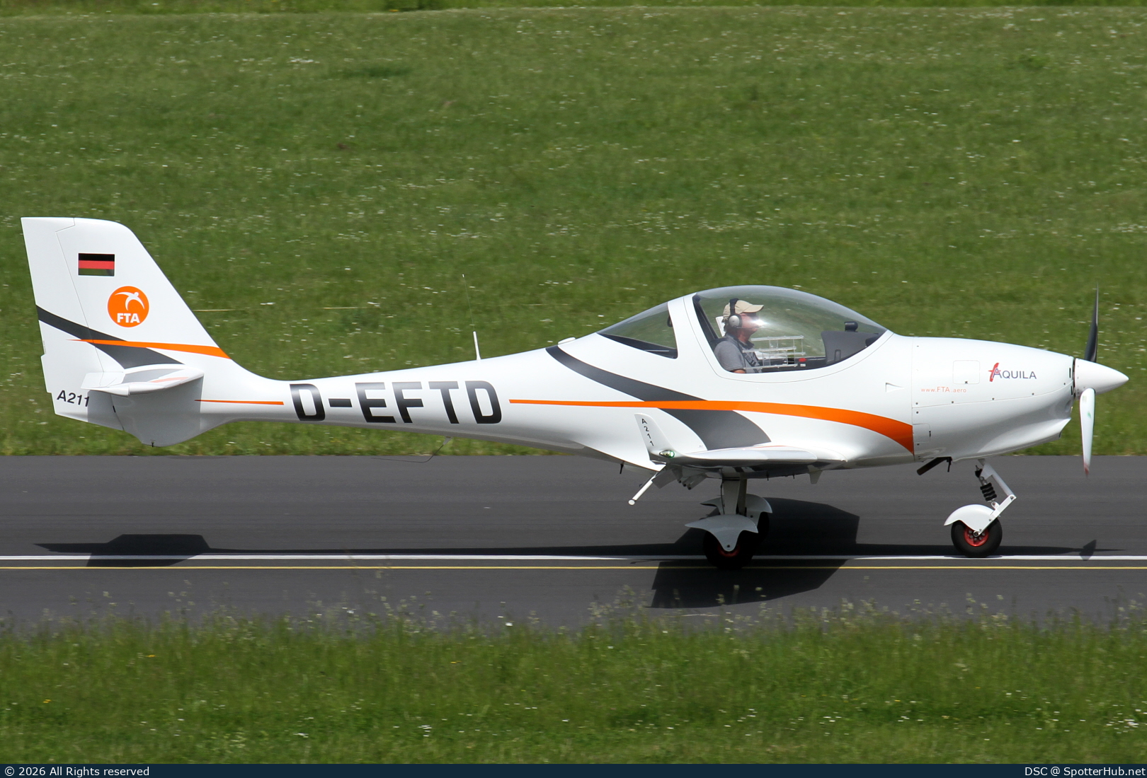 Photo of D-EFTD - Aquila A211 operated by FTA Flugtraining Aschaffenburg