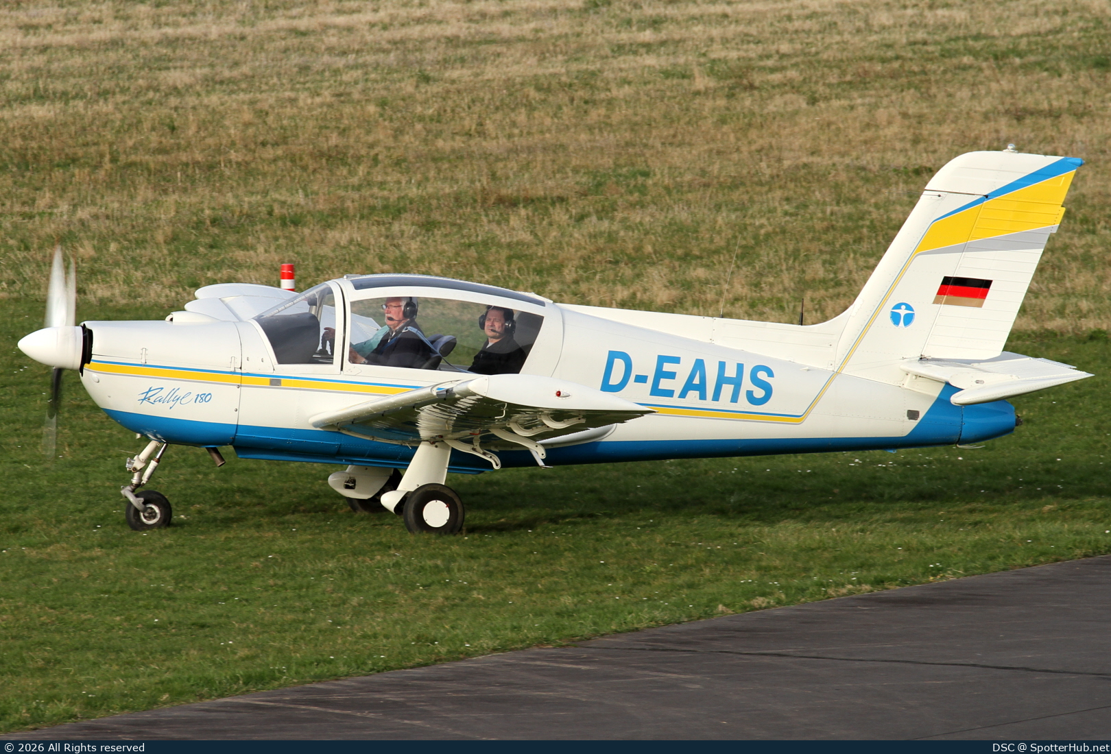 Photo of D-EAHS - SOCATA MS.893E Rallye Commodore 180GT operated by Segelflugverein Vulkaneifel