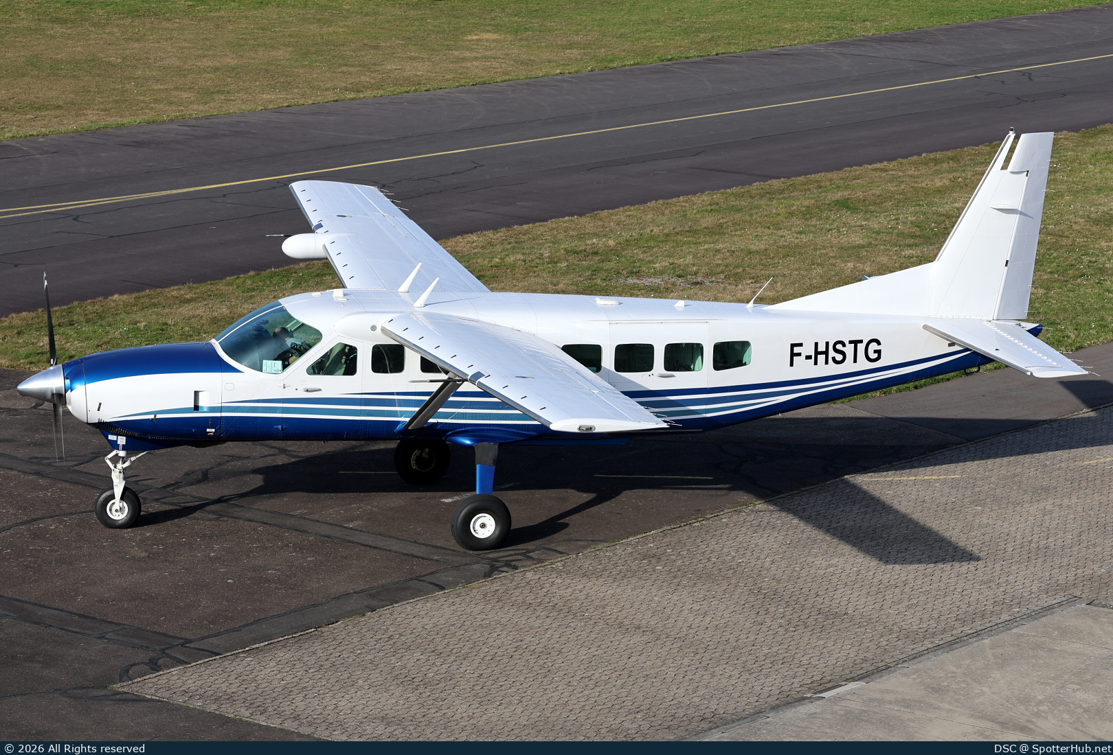 Photo of F-HSTG - Cessna 208B Grand Caravan EX operated by Sintégra Géomètres-Experts