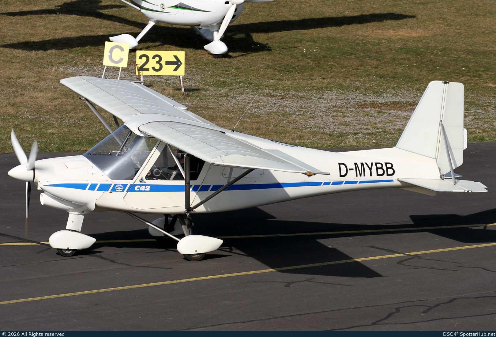 Photo of D-MYBB - Comco Ikarus C42 operated by Private