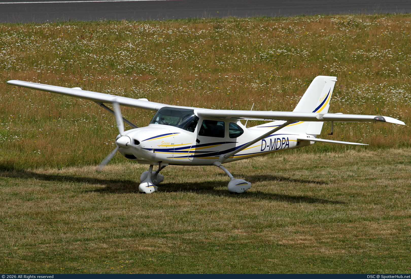 Photo of D-MDPA - TL Ultralight TL-3000 Sirius operated by PartnerAir