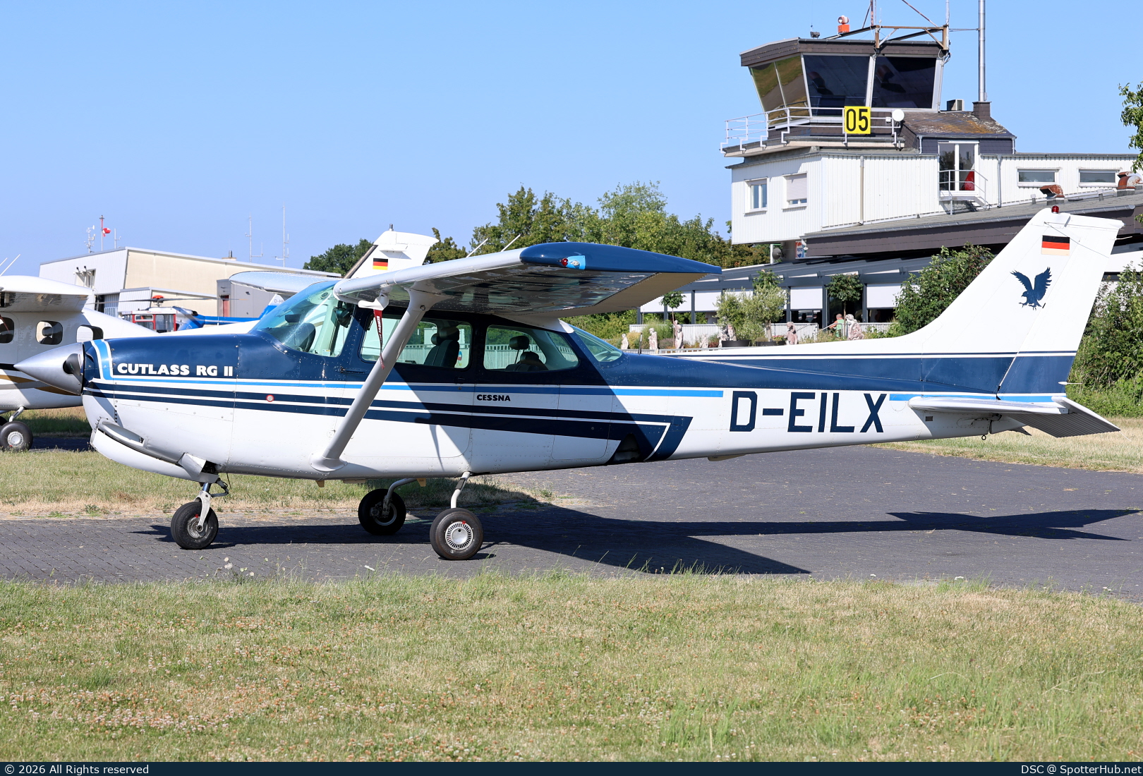 Photo of D-EILX - Cessna 172RG Cutlass RG II operated by Private