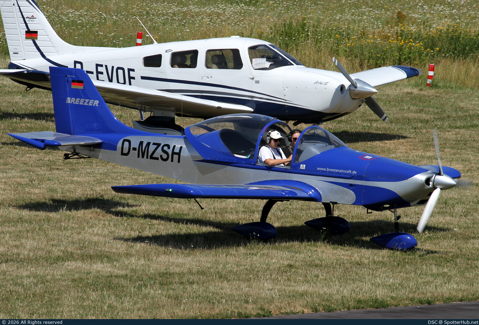 Photo of D-MZSH - Breezer B400 operated by Luftsportgemeinschaft Steinfurt