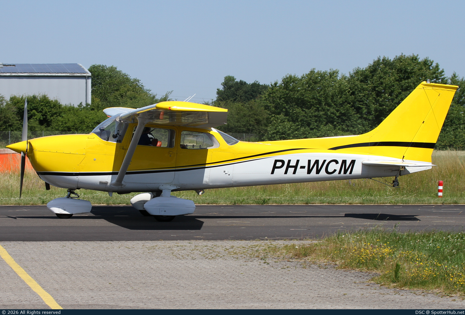 Photo of PH-WCM - Reims-Cessna F172M Skyhawk operated by Private
