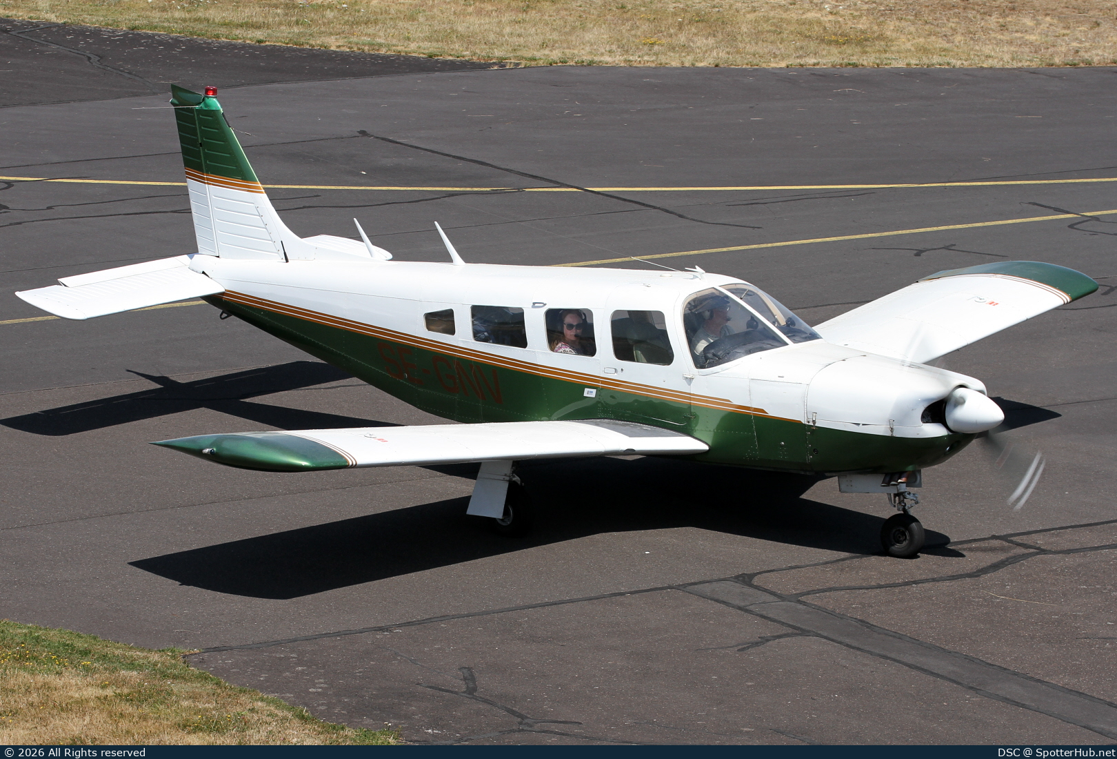 Photo of SE-GNV - Piper PA-32R-300 Lance operated by Ljungbyheds Flygklubb