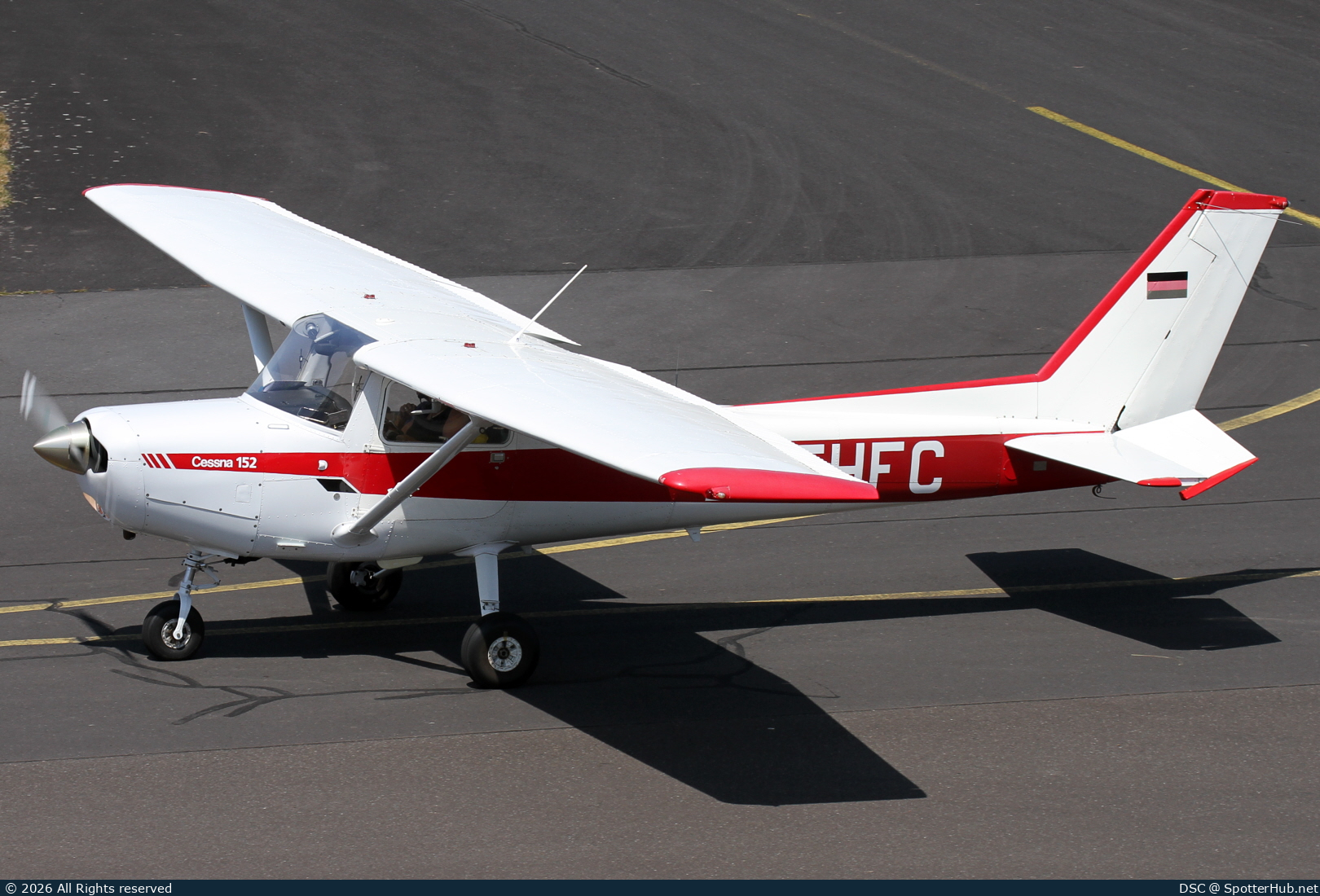 Photo of D-EHFC - Cessna 152 operated by BWLV Motorflugschule