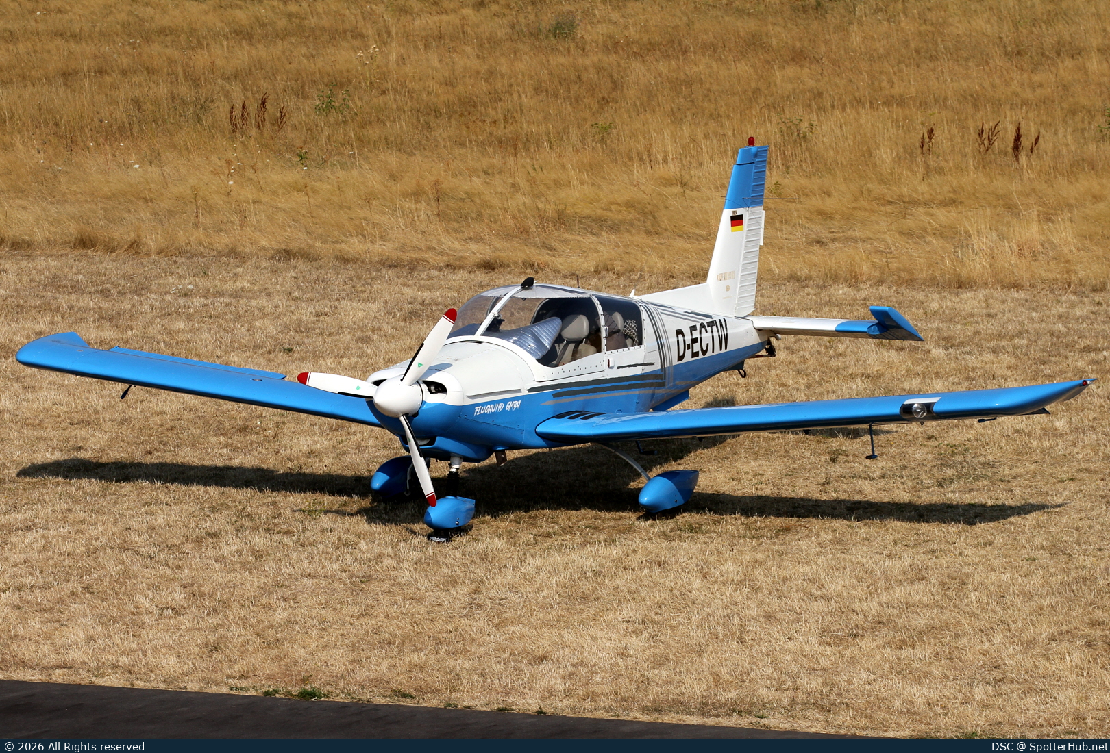 Photo of D-ECTW - Zlín Z-143L operated by Charter-Flug-Schule TAKE WINGS