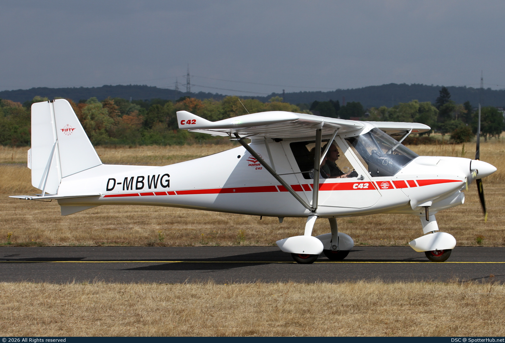 Photo of D-MBWG - Comco Ikarus C42 operated by Private