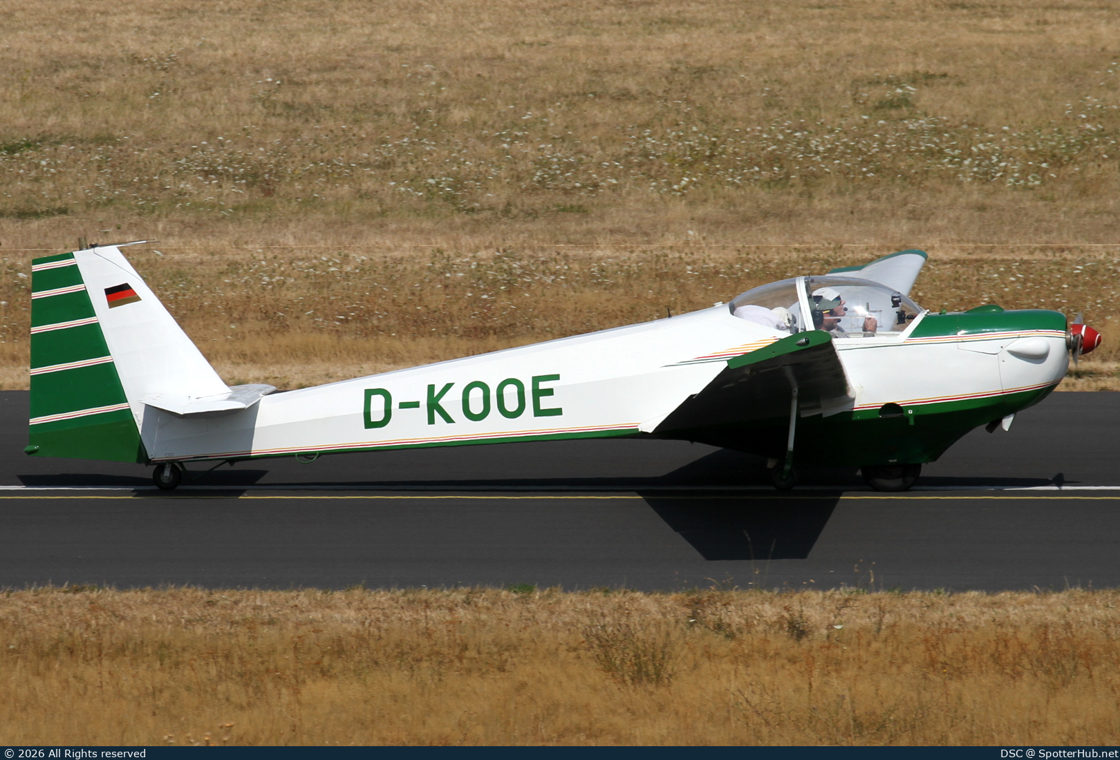Photo of D-KOOE - Scheibe SF 25C Falke operated by Luftsportverein Hörbach