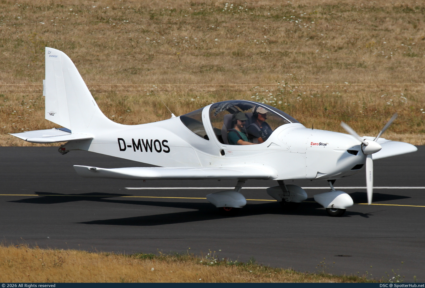 Photo of D-MWOS - Evektor EuroStar SL operated by Luftsportverein Worms
