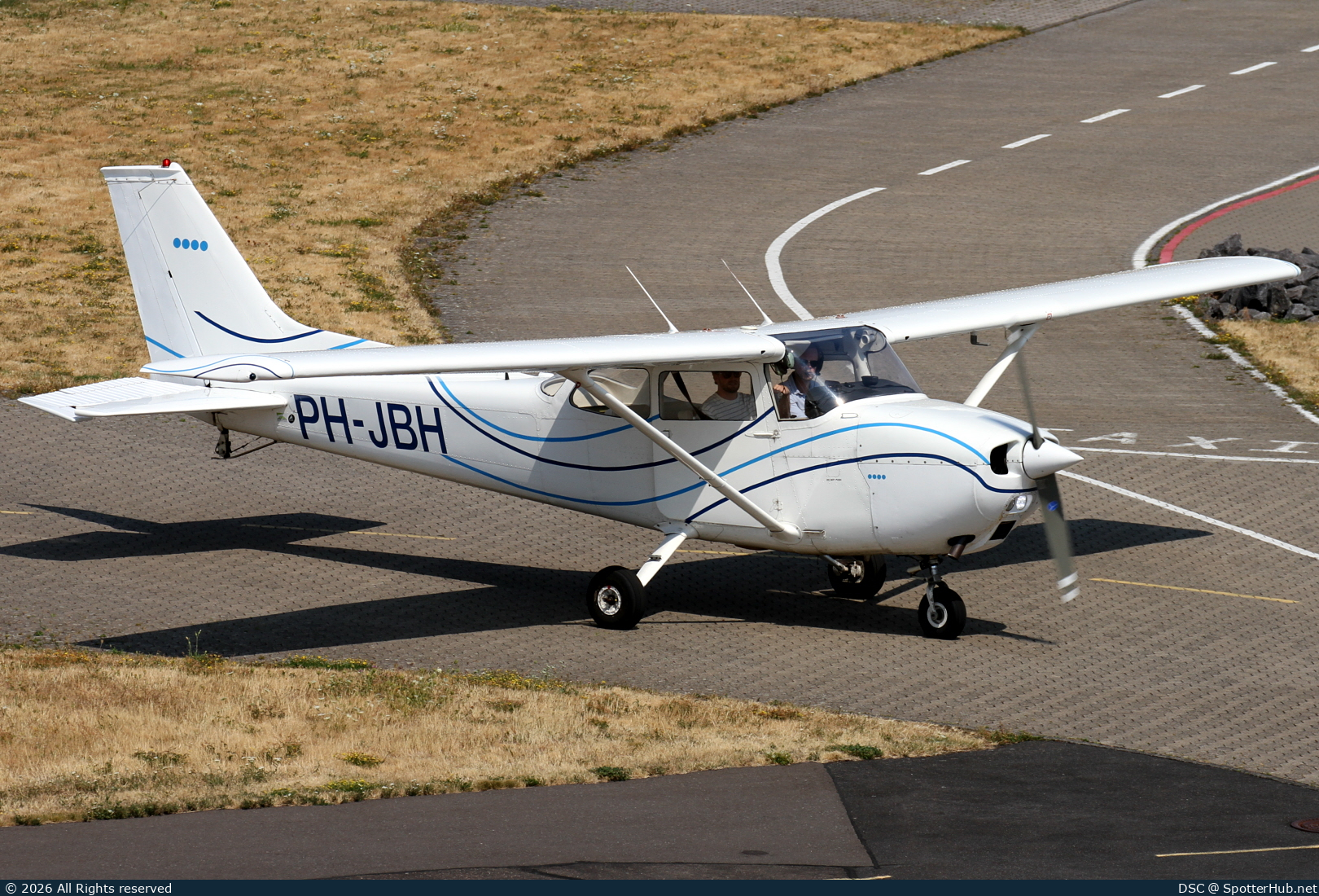 Photo of PH-JBH - Reims-Cessna F172M Skyhawk II operated by Private