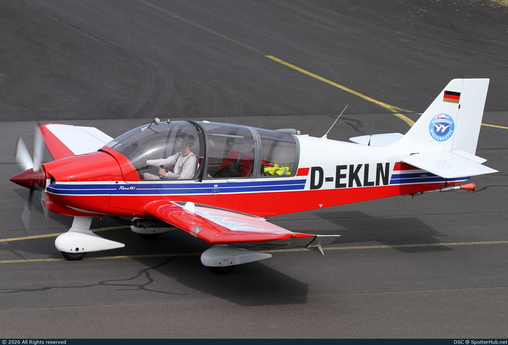 Photo of D-EKLN - Robin DR400/180R Remorqueur operated by Fliegerschule Wasserkuppe