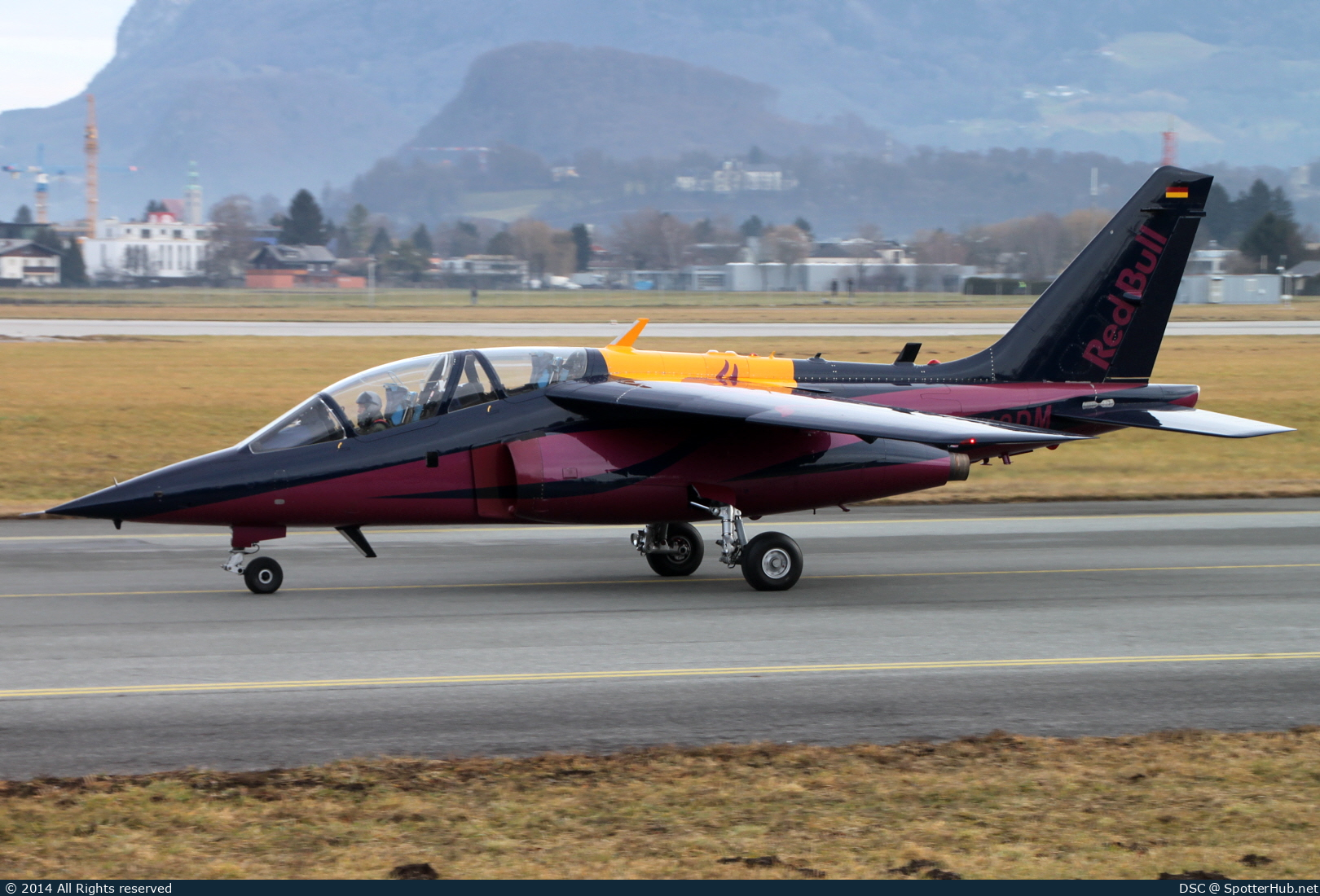 Photo of D-ICDM - Dassault-Breguet-Dornier Alpha Jet A operated by The Flying Bulls