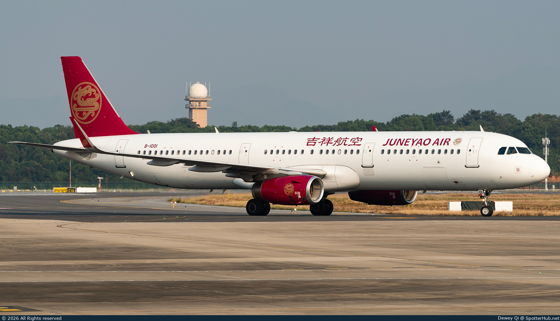 Photo of B-1001 - Airbus A321-231 operated by Juneyao Air
