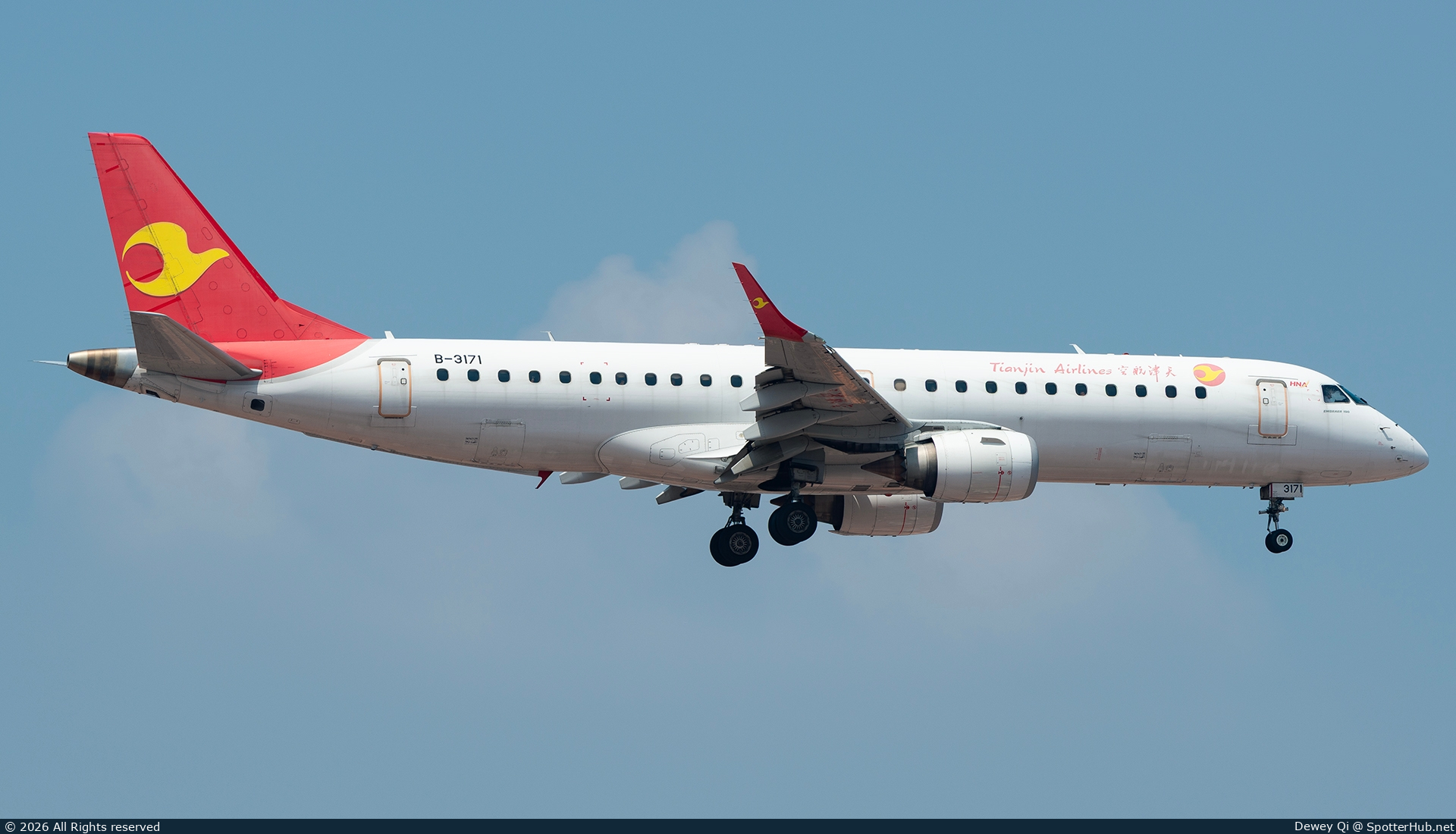 Photo of B-3171 - Embraer ERJ-190LR operated by Tianjin Airlines