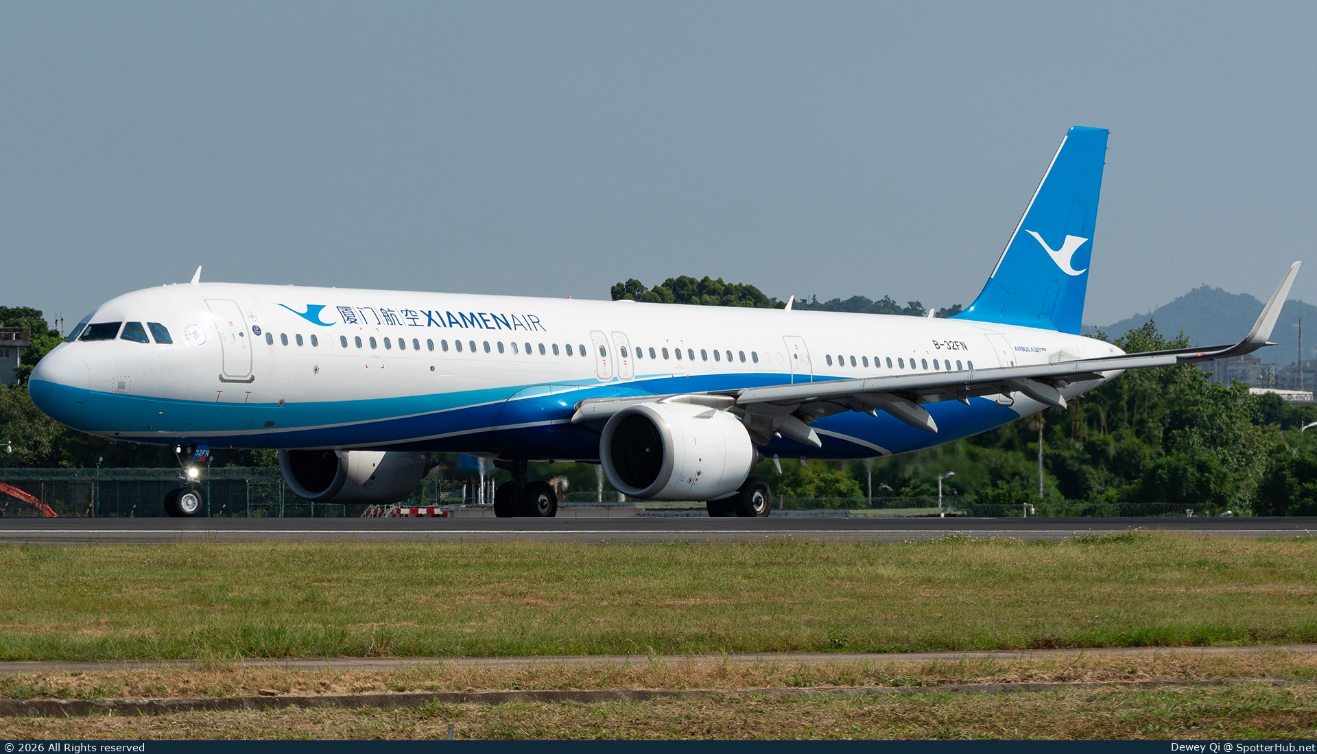 Photo of B-32FN - Airbus A321-251NX operated by Xiamen Airlines